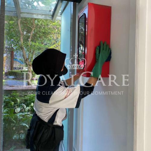 Picsart_23-05-13_13-24-15-175-Photoroom