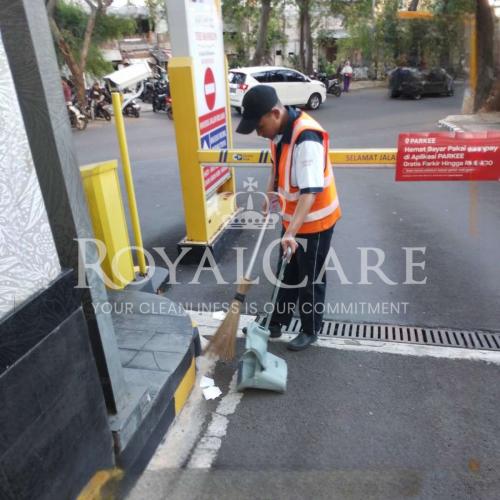 Picsart_23-05-13_14-08-53-079-Photoroom