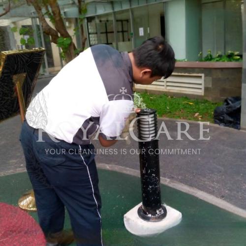 Picsart_23-05-13_14-10-11-970-1-Photoroom