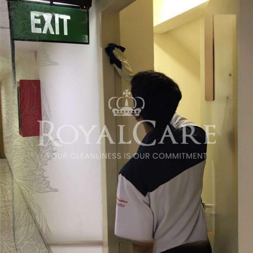 Picsart_23-05-20_14-14-43-362-Photoroom