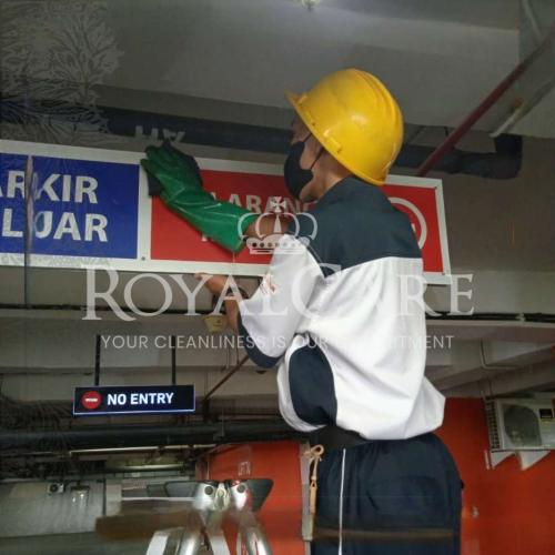 Picsart_23-05-24_12-11-21-620-Photoroom