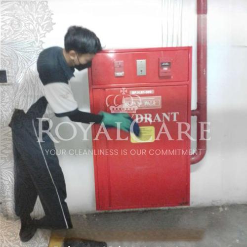 Picsart_23-05-29_16-48-57-224-Photoroom